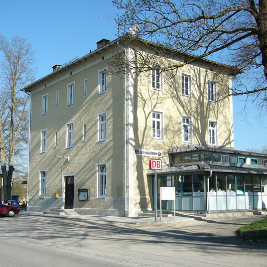 Bezirksdirektion Gründl & Breite in Gars Bahnhof
